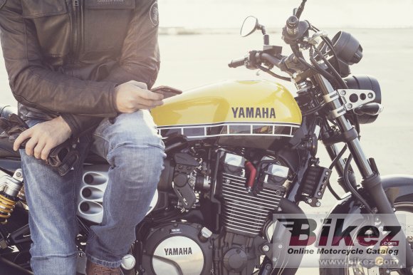 Yamaha XJR1300