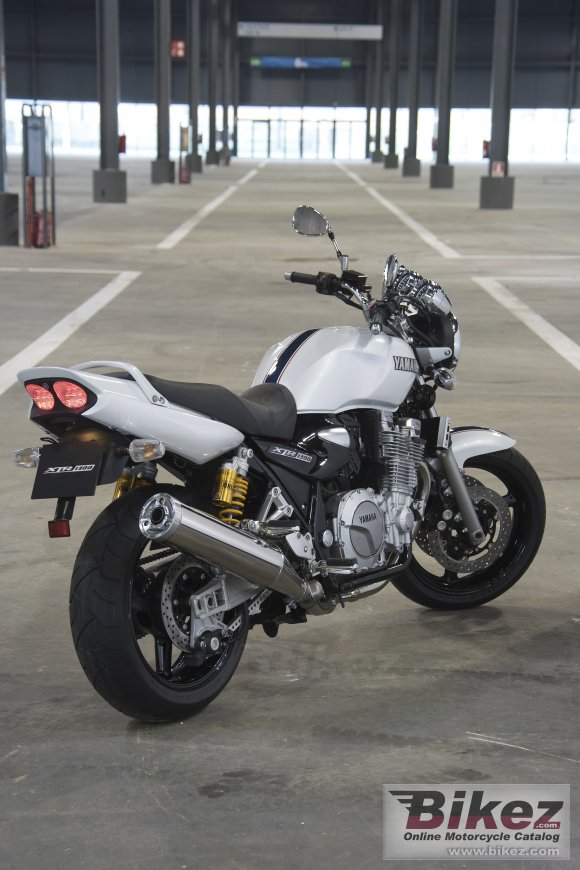 Yamaha XJR1300