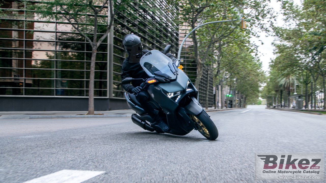 Yamaha XMAX 300 Tech Max