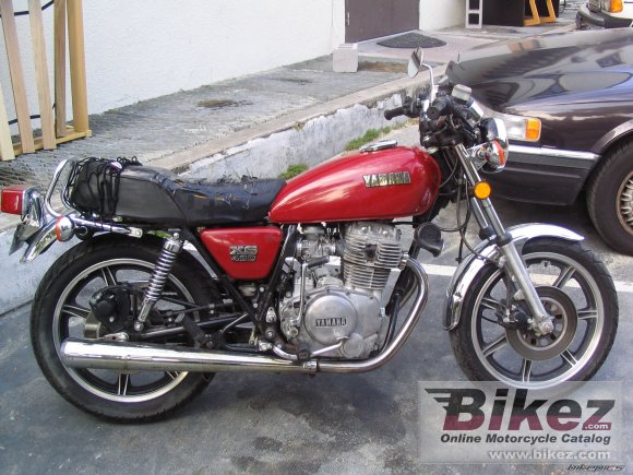 Yamaha XS 400