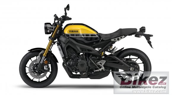 Yamaha XSR900