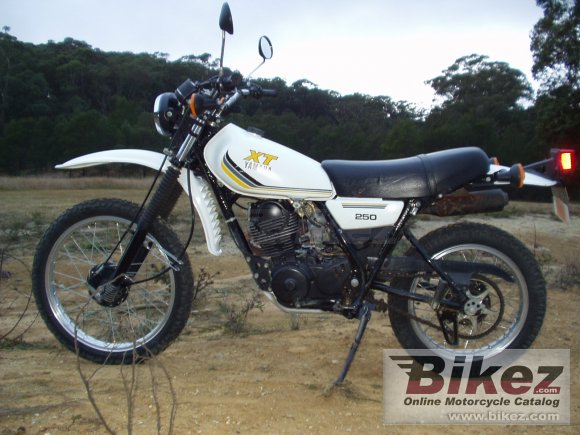 Yamaha XT 250