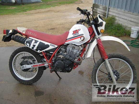 Yamaha XT 250