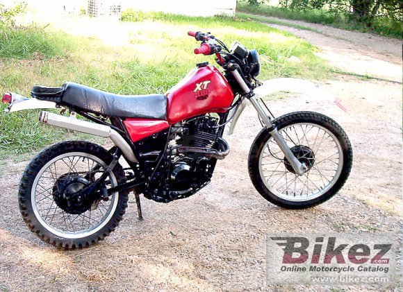 Yamaha XT 550