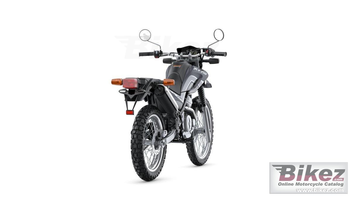 Yamaha XT250