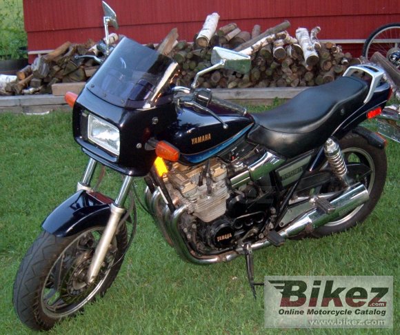 Yamaha YX 600 Radian