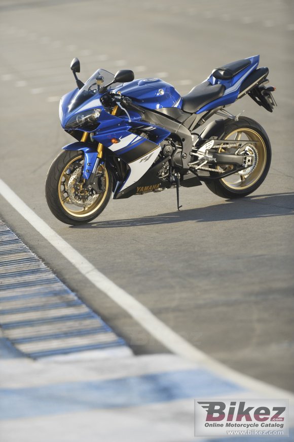 Yamaha YZF-R1