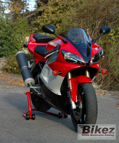 Yamaha YZF-R1