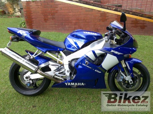 Yamaha YZF-R1