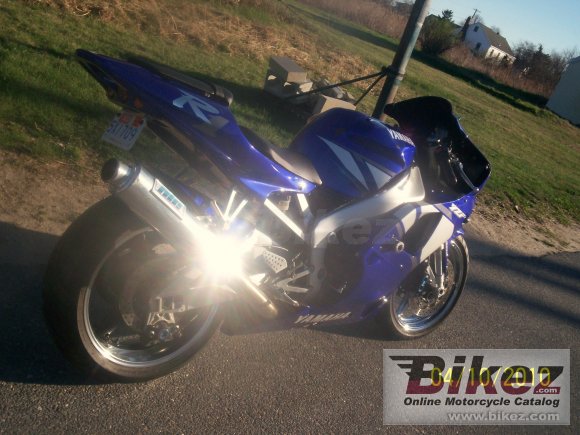 Yamaha YZF-R1