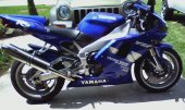 Yamaha YZF-R1