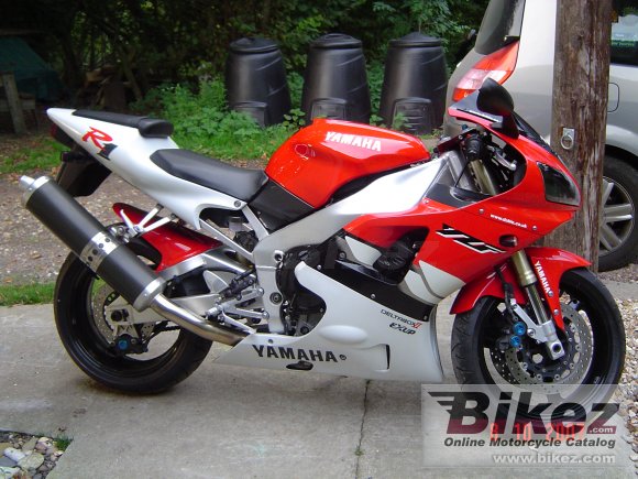 Yamaha YZF-R1