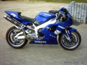 Yamaha_YZF-R1_1999