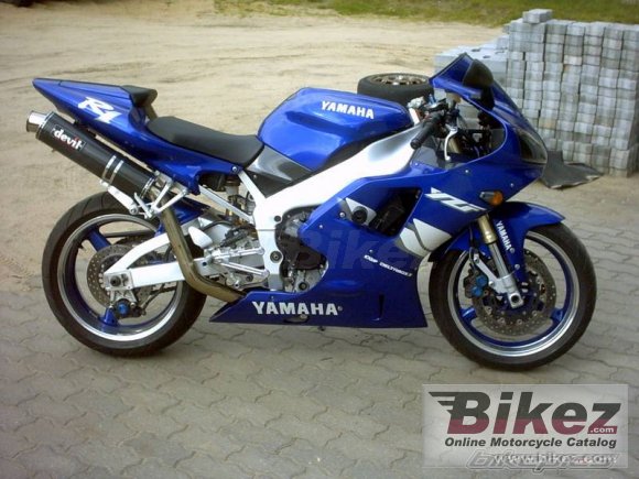 Yamaha YZF-R1