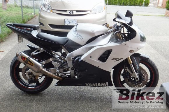 Yamaha YZF-R1