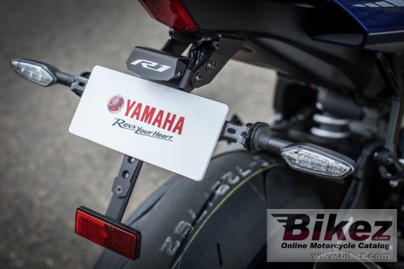 Yamaha YZF-R1