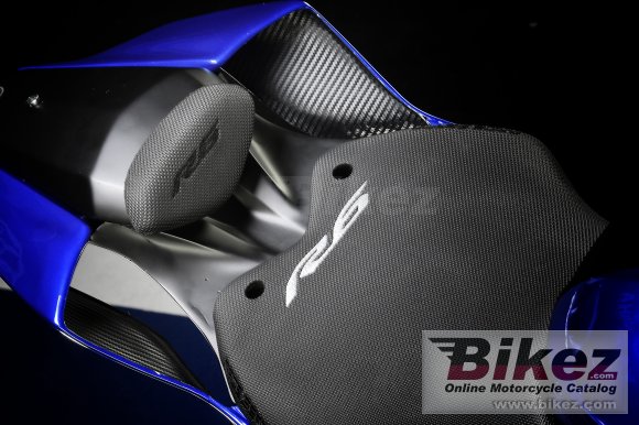 Yamaha YZF-R6 Racing