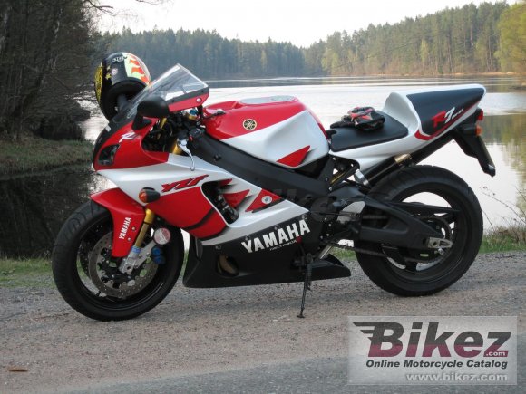 Yamaha YZF-R7